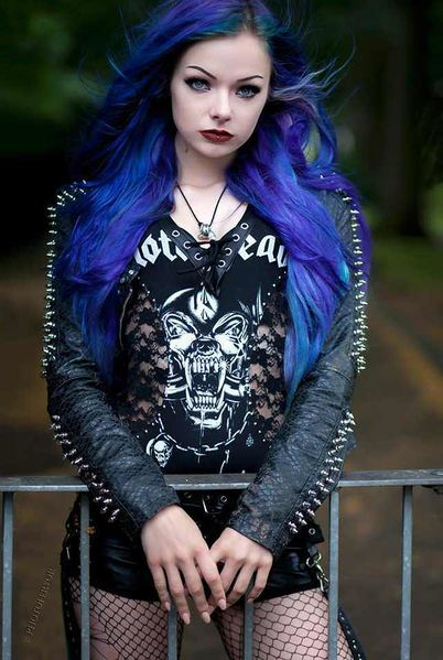 File:Yana02.jpeg